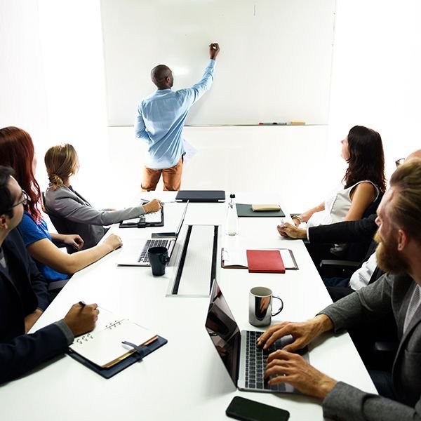 clases de inglés para adultos y empresas